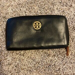 Tory Burch Wallet